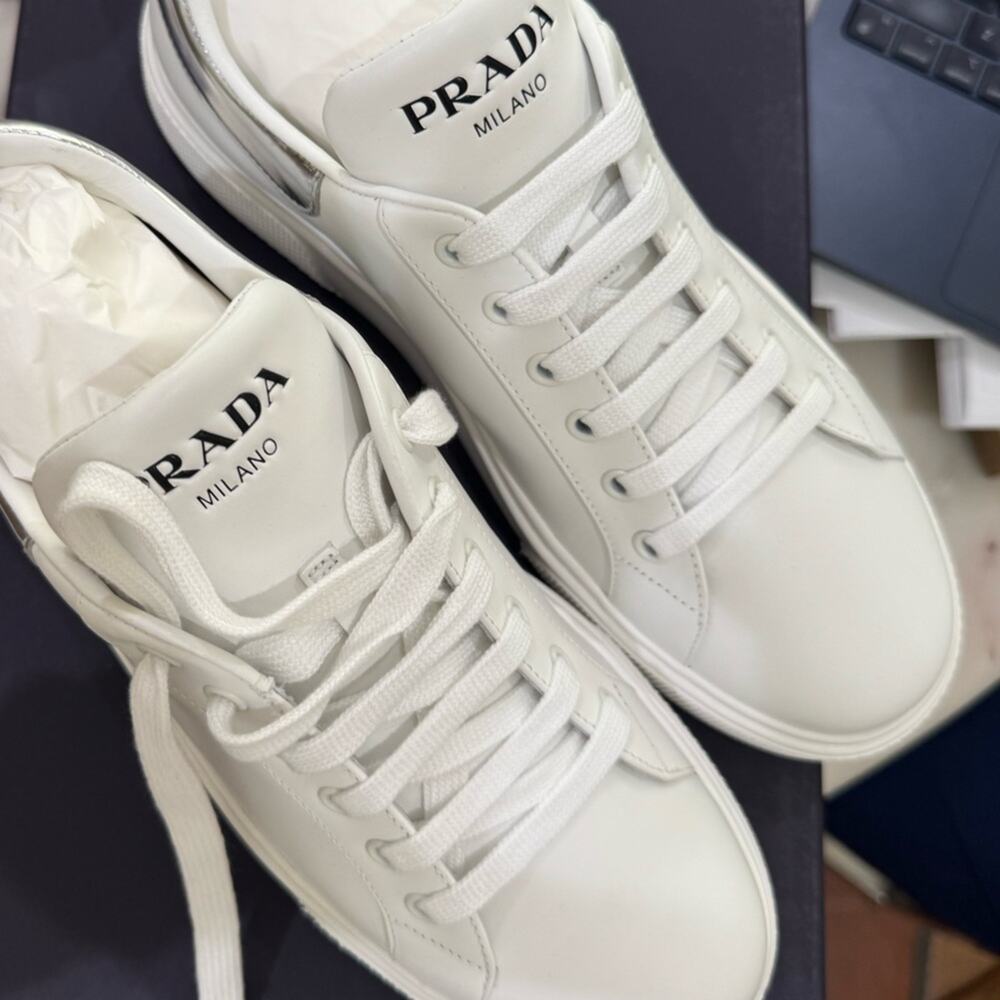 PRADA - Womens - Calzature Donna White Leather - Sneakers - 39.5 Trainers 9.5